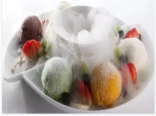 干冰清洗優(yōu)勢有哪幾點(diǎn)呢?快一睹為快吧!